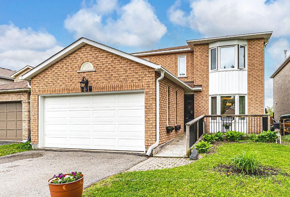 256 Hickling