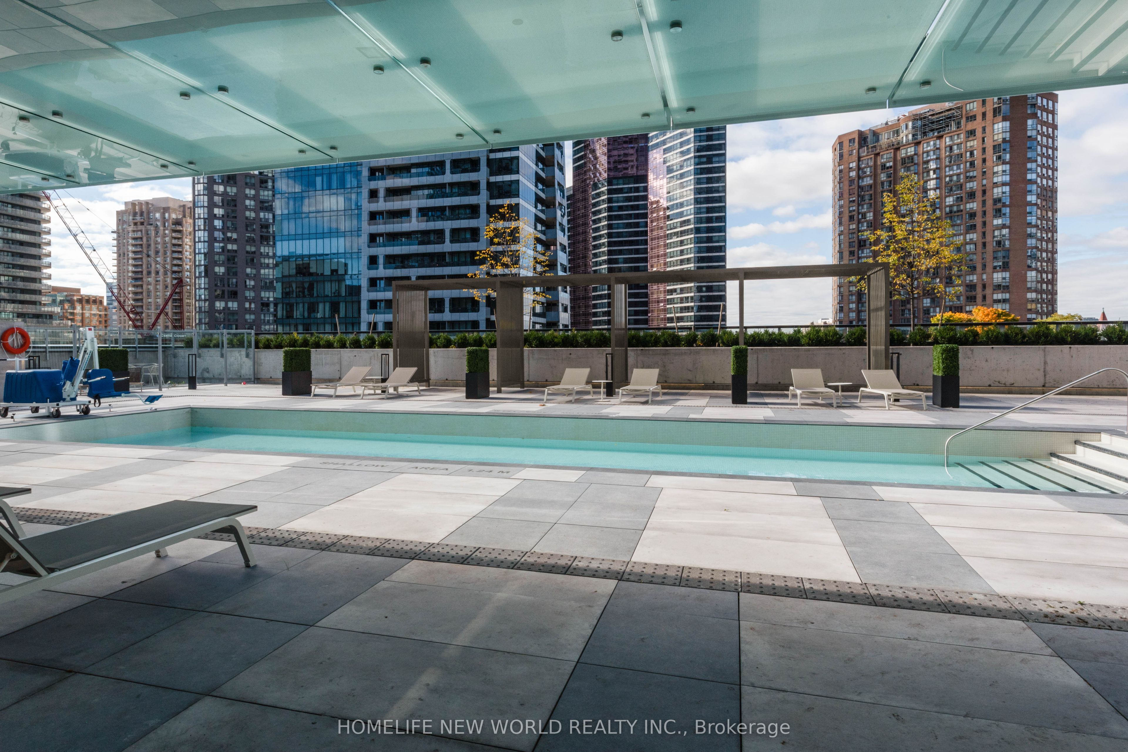1 Gloucester Street, #1116