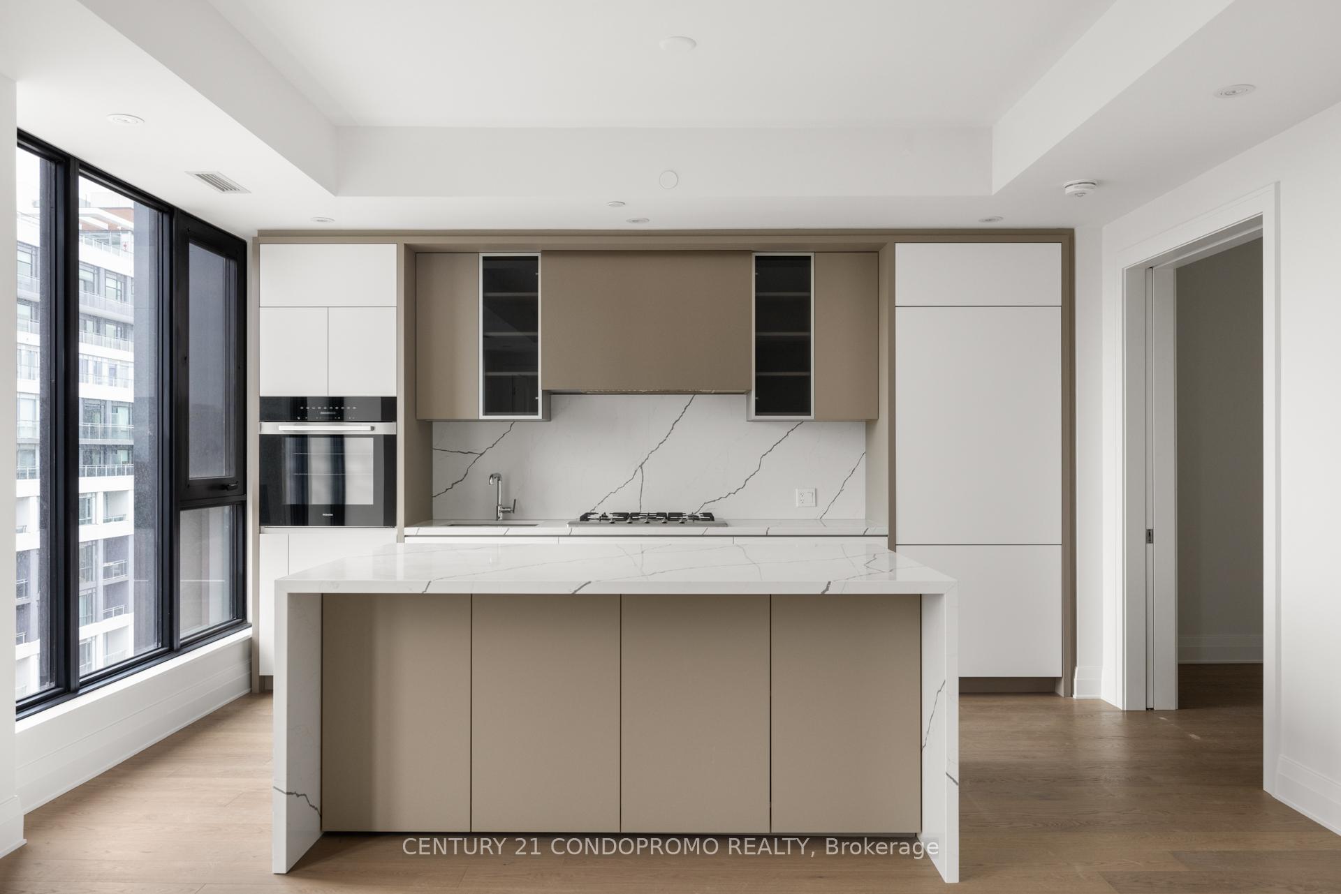 2 Bedrooms Condo at 2 Forest Hill, Toronto For sale