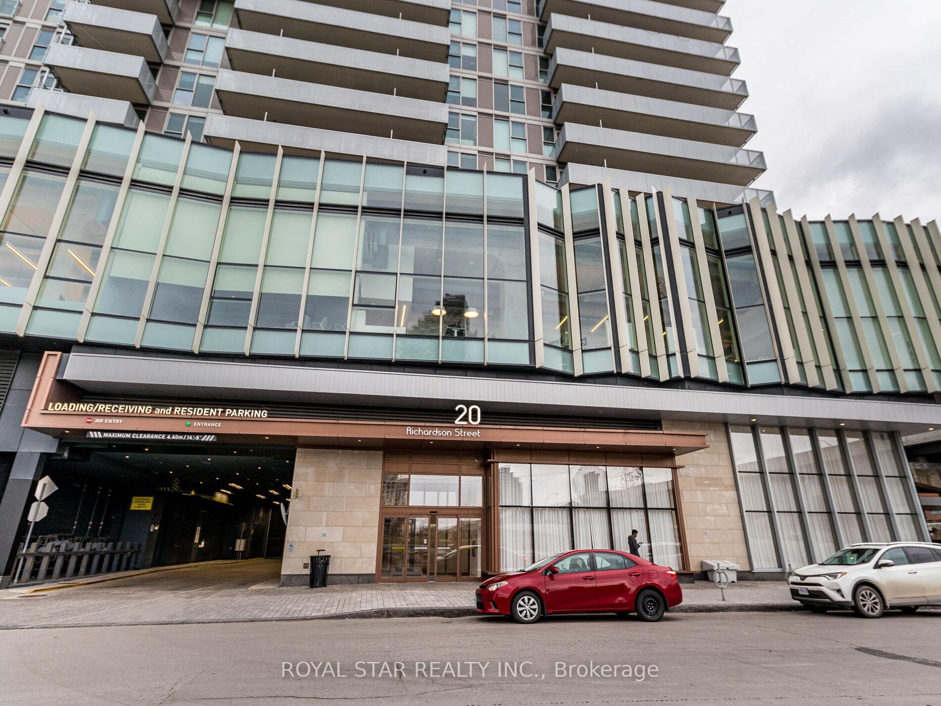 2 Bedrooms Condo at 20 Richardson, Toronto For sale