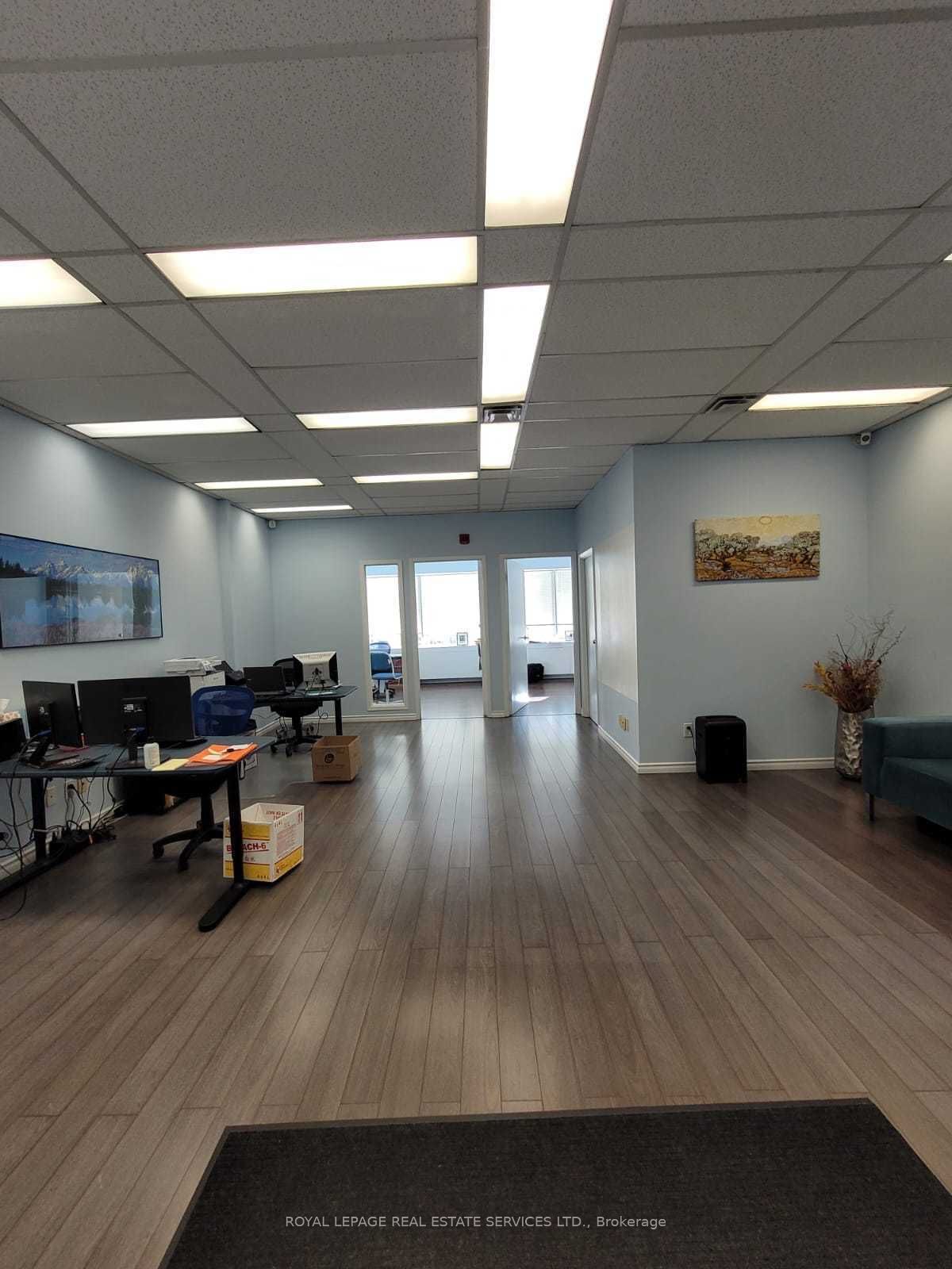 220 Duncan Mill Road, #212