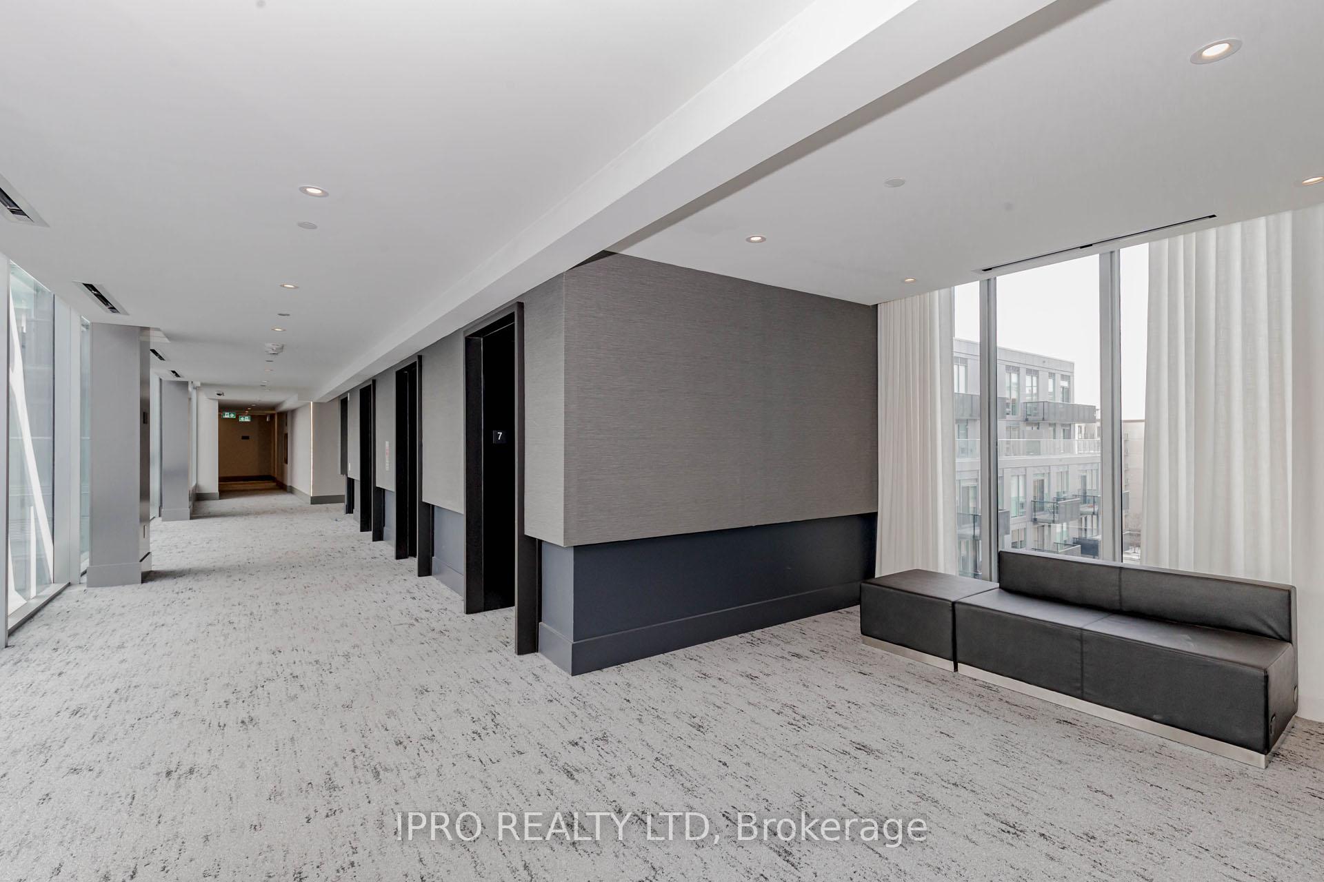 2 Bedrooms Condo at 2450 OLD BRONTE, Oakville For sale