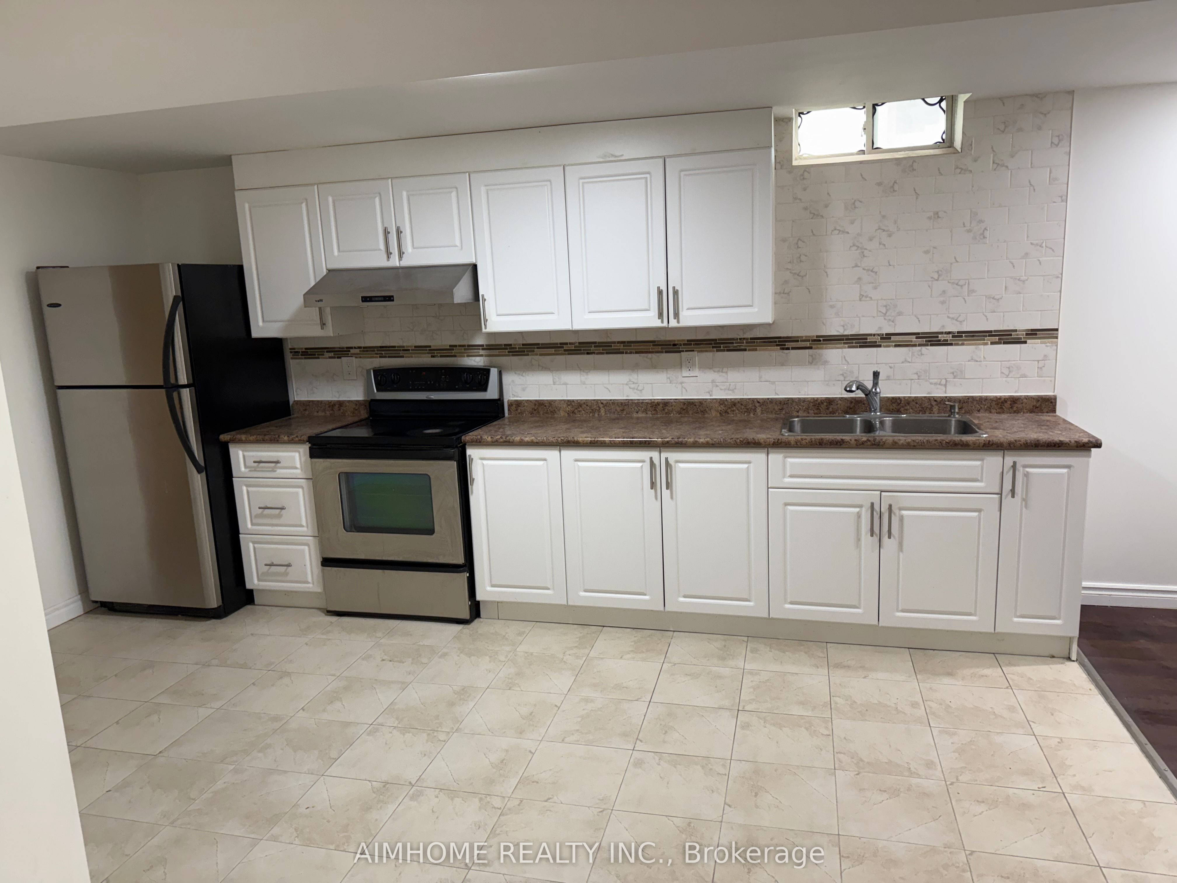 87 Nahani Way, #Lower