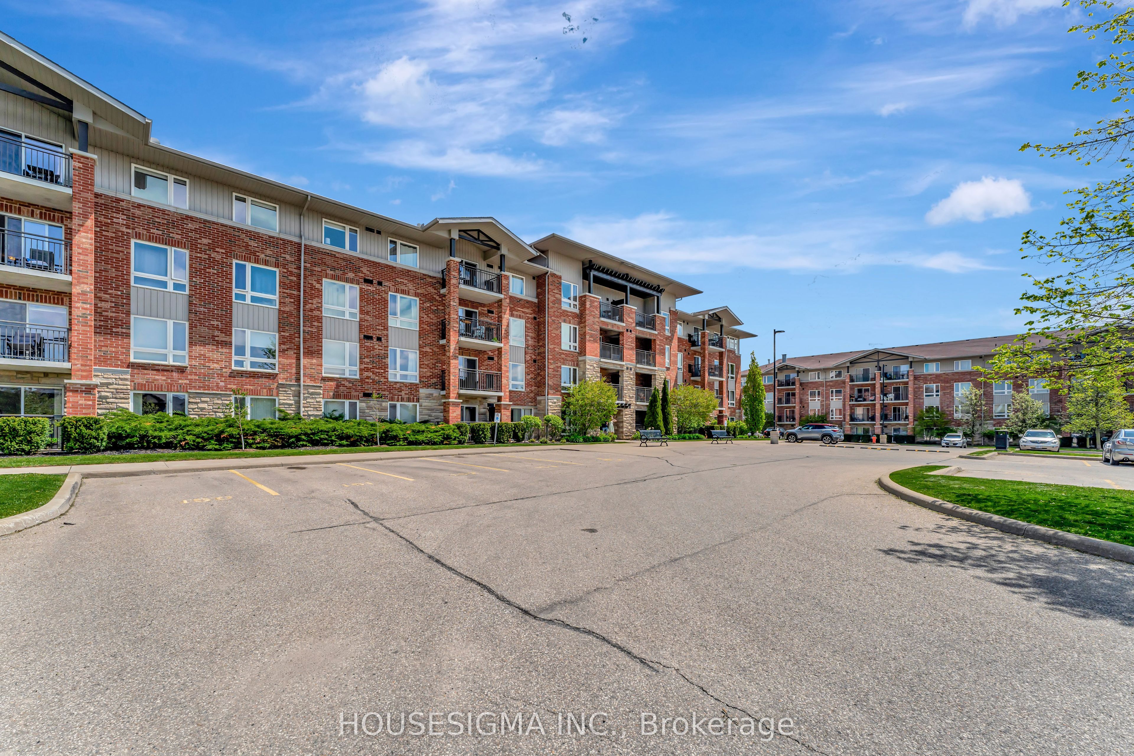 #108 - 60 Lynnmore Street, Guelph, ON N1L 0J8