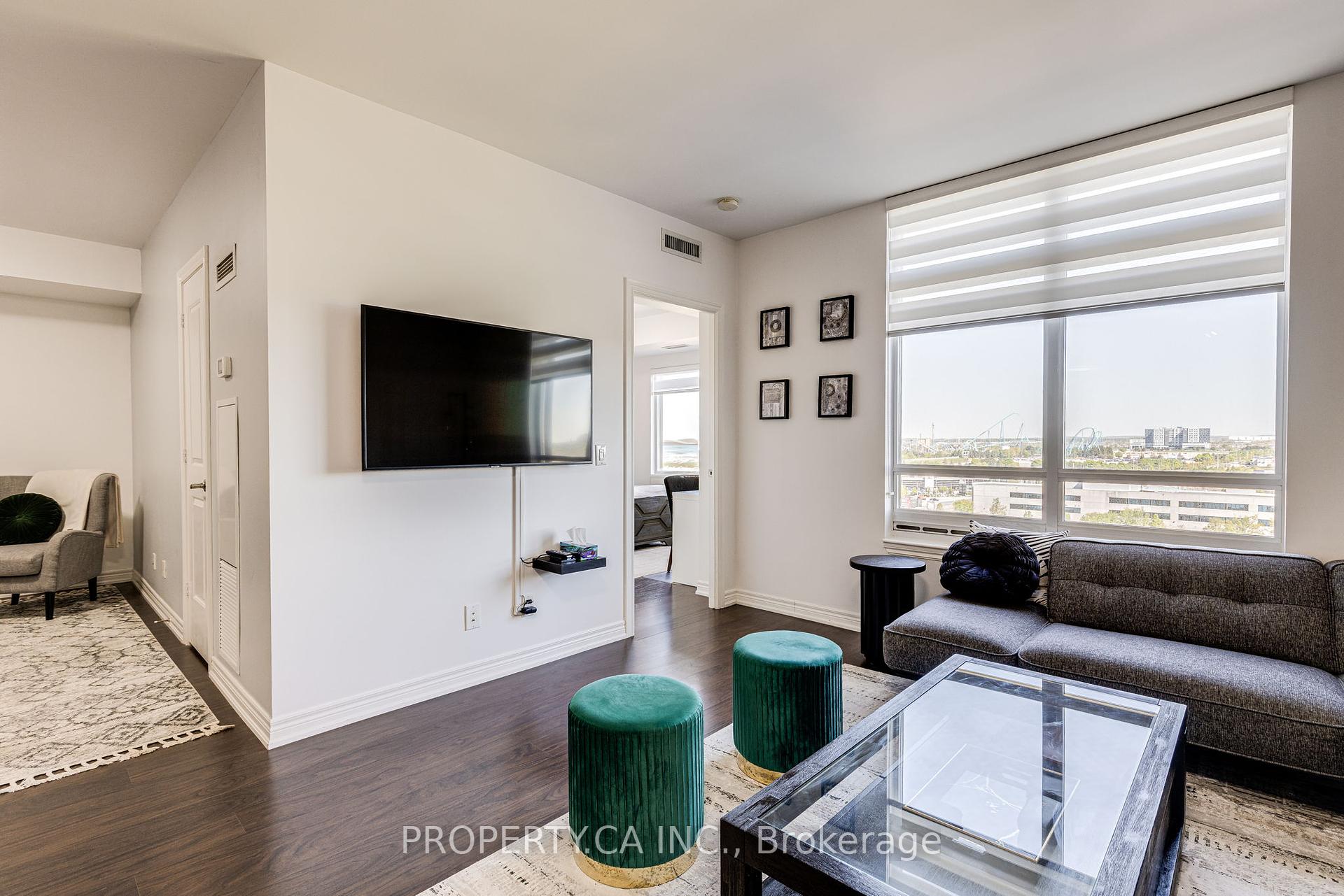 2 Bedrooms Condo at 9245 Jane, Vaughan For sale