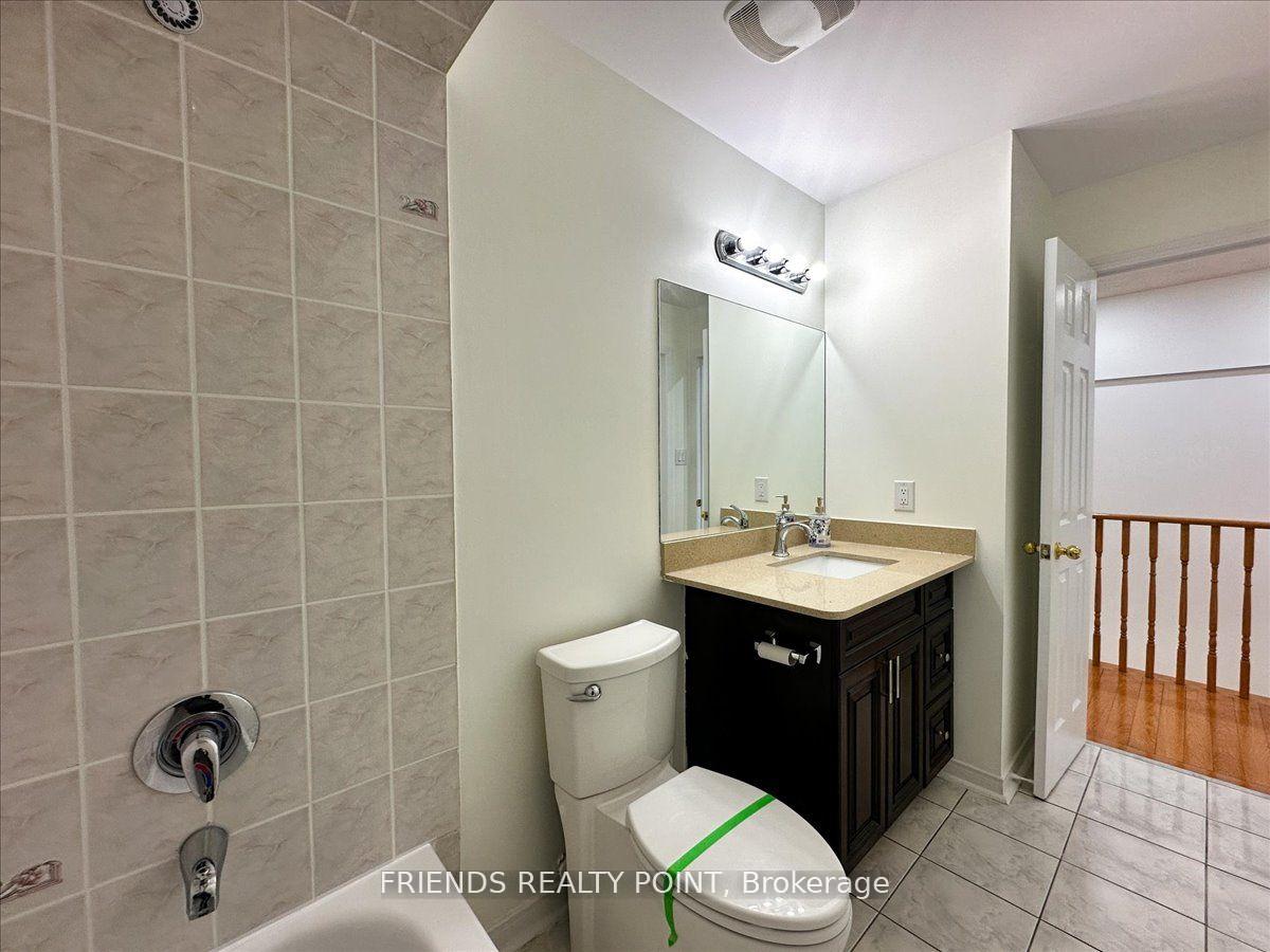 4 Bedrooms Condo at 1075 Ellesmere, Toronto For sale