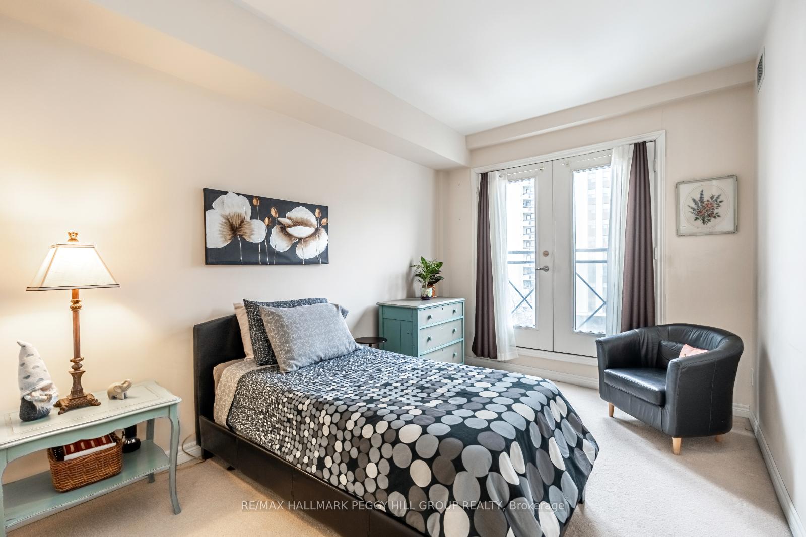 2 Bedrooms Condo at 1415 Lawrence, Toronto For sale