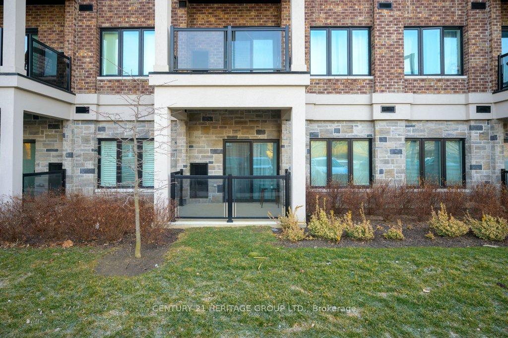 1 Bedroom Condo at 2605 Binbrook,  Hamilton For sale