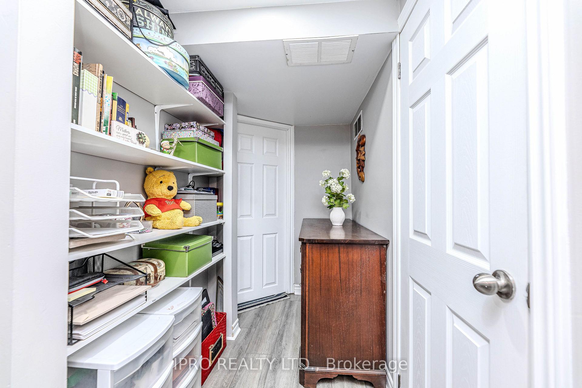 3 Bedrooms Condo at 78 Tania, Vaughan For sale
