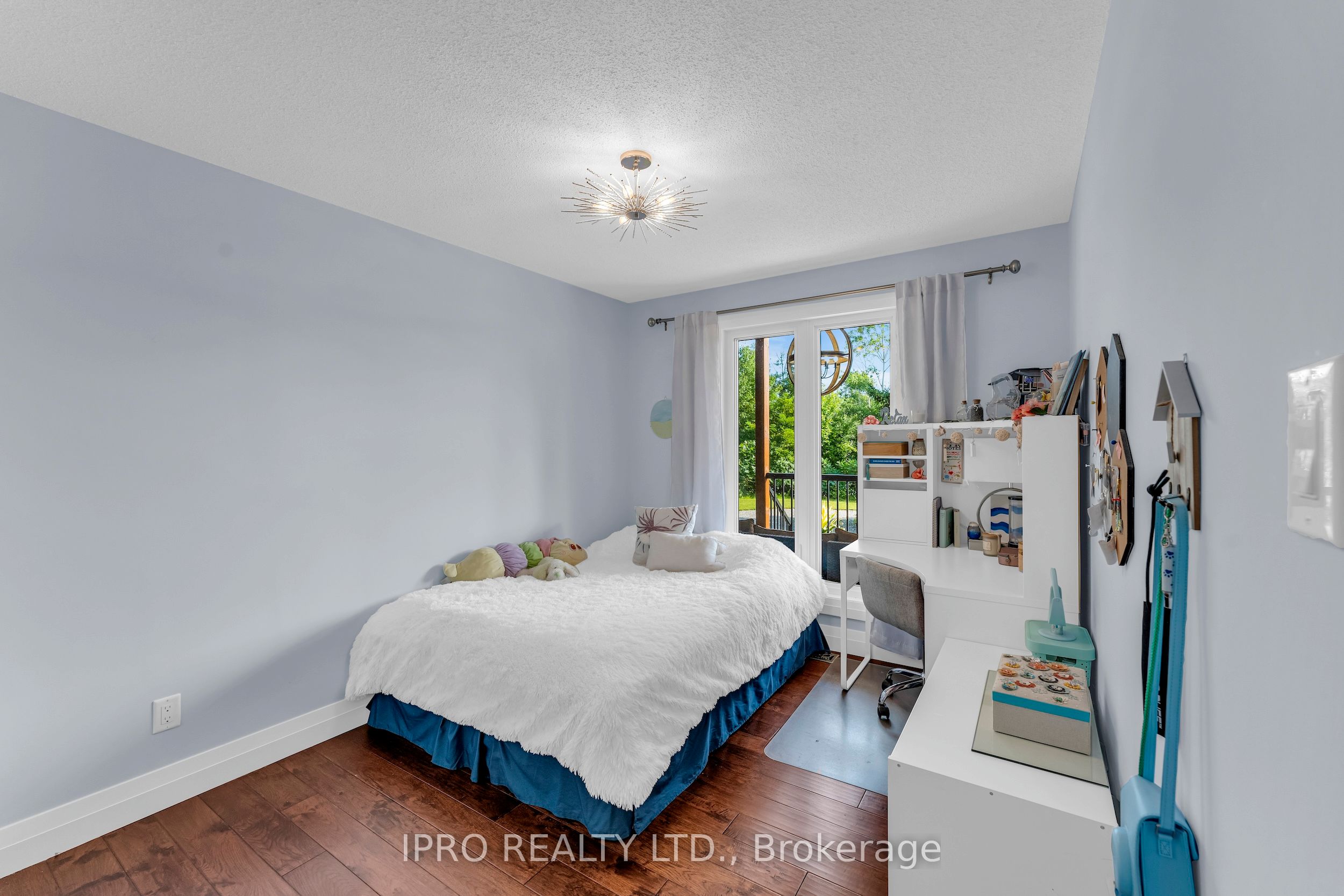 993608 Mono-Adjala Townline