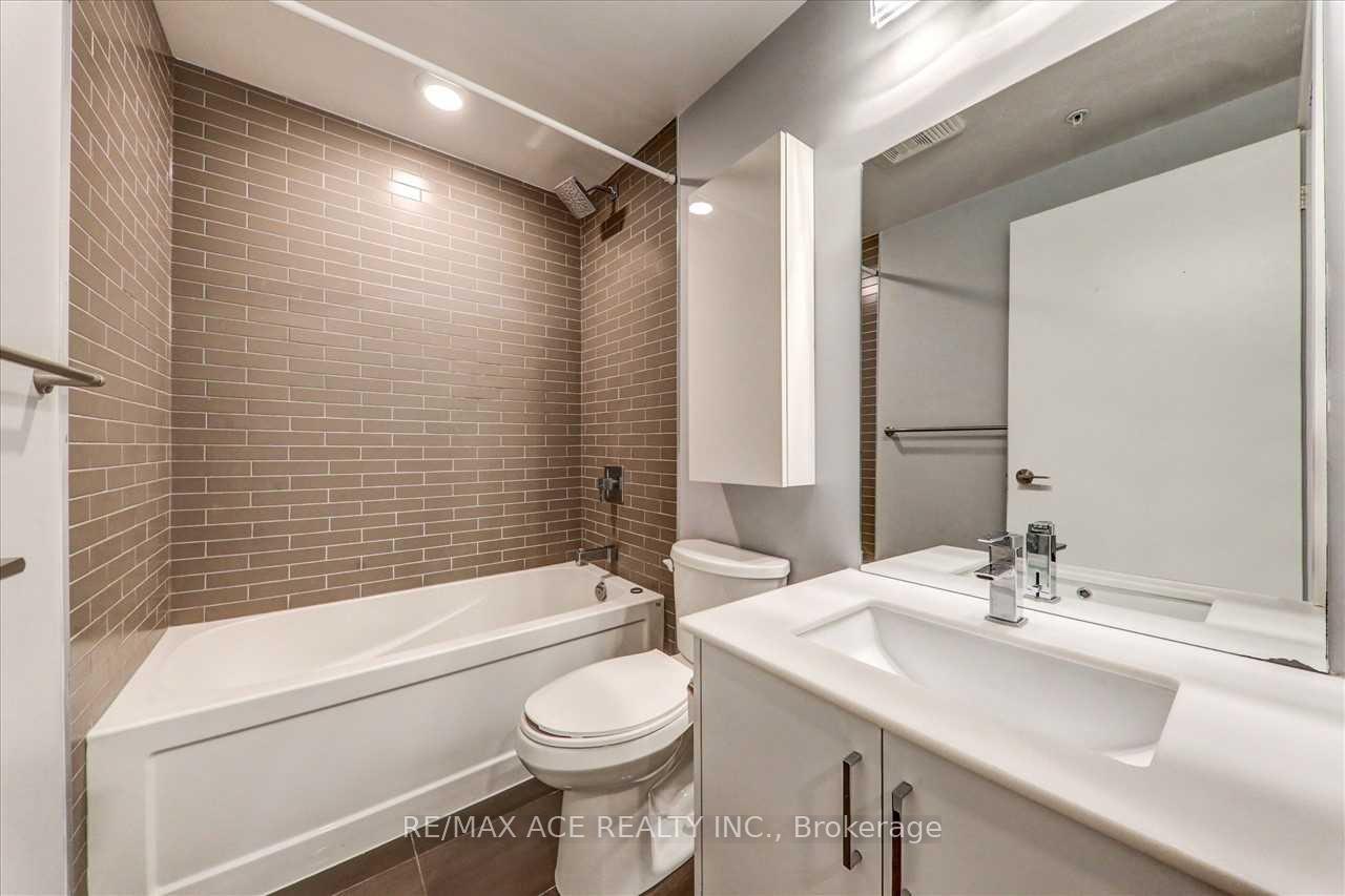 1 Bedroom Condo at 1960 Queens, Toronto For sale