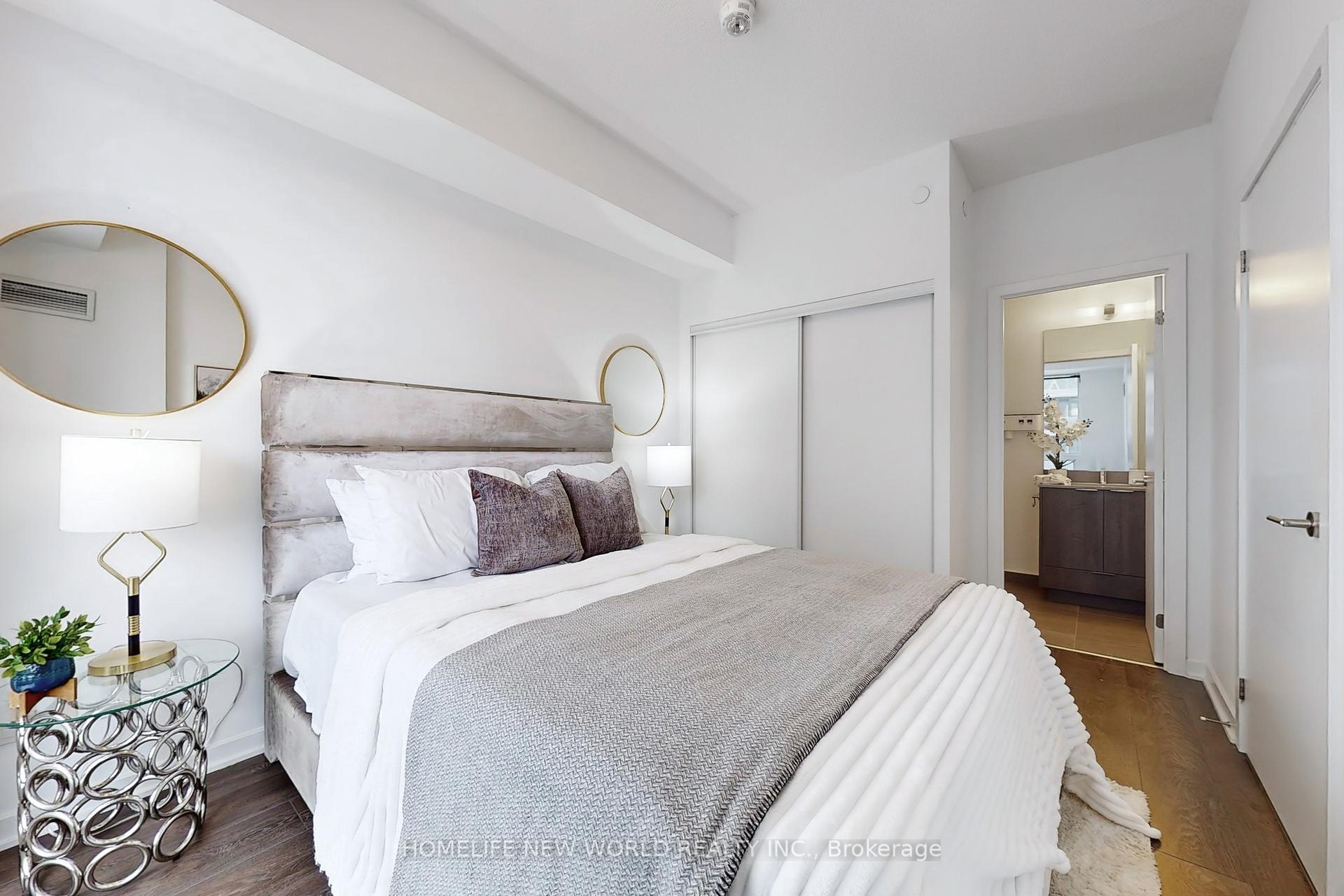 3 Bedrooms Condo at 38 Forest Manor, Toronto For sale