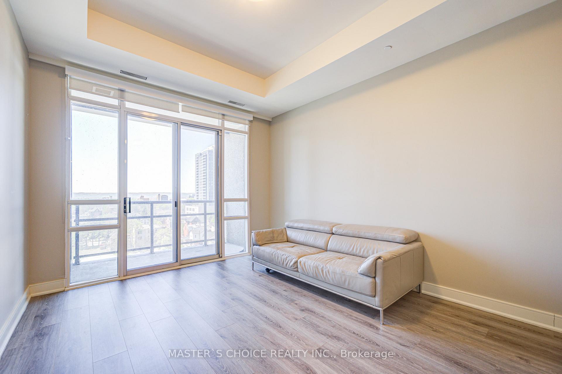 2 Bedrooms Condo at 150 Main, Hamilton For sale