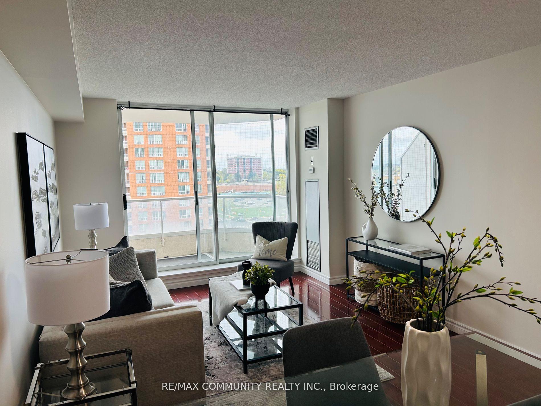 2 Bedrooms Condo at 430 Mclevin, Toronto For sale