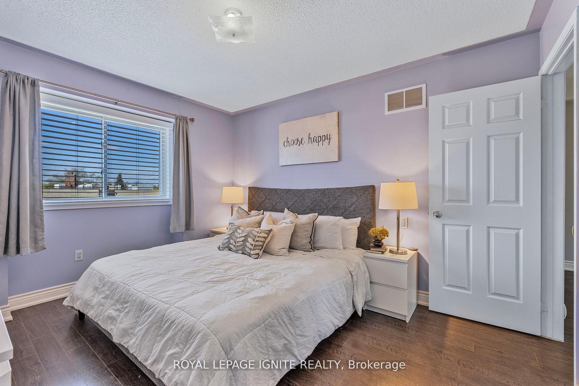 12 Eli Shackleton Court