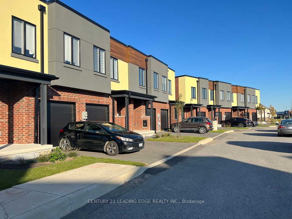 #19 - 1465 Station Street ; MLS ID: X12173681