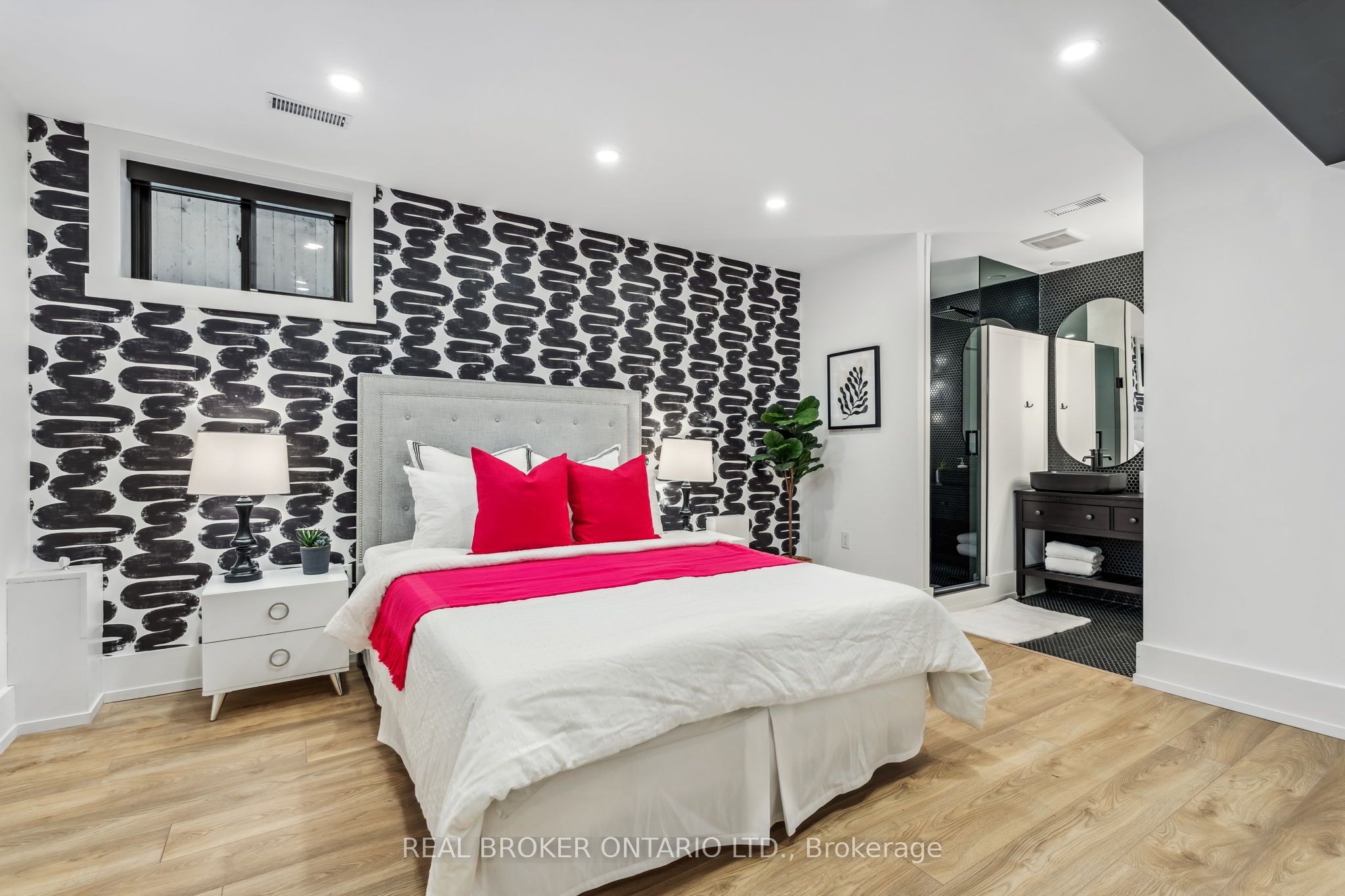 44 Hunt Club Drive