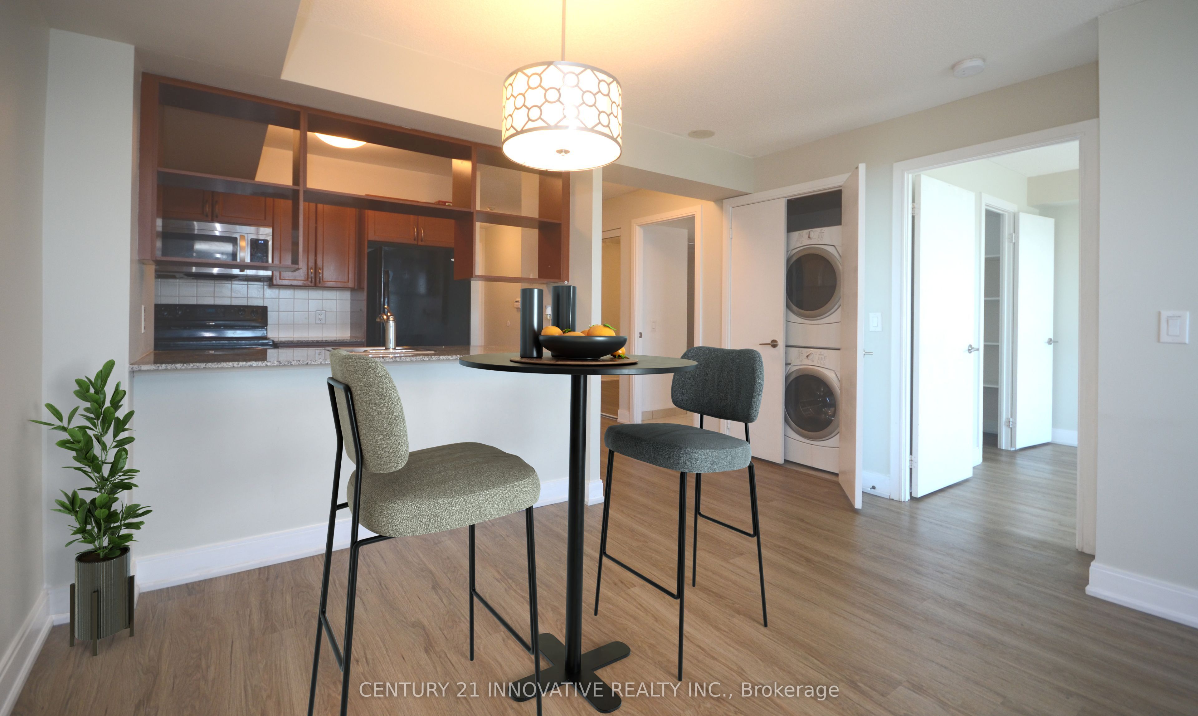 135 Village Green Square, #3721