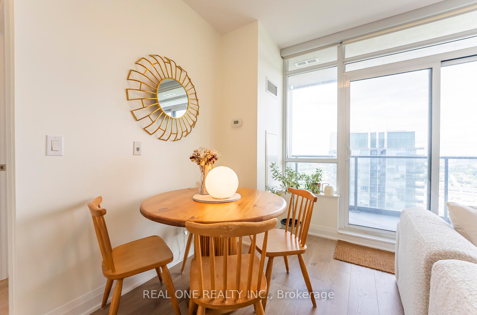 1 Bedroom Condo at 36 Park Lawn, Toronto For sale