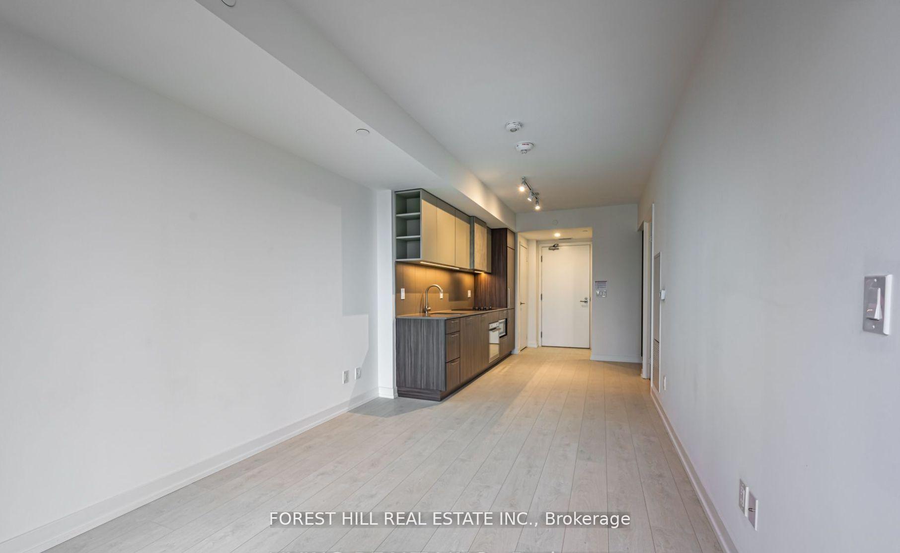 2 Bedrooms Condo at 19 Western Battery, Toronto For sale