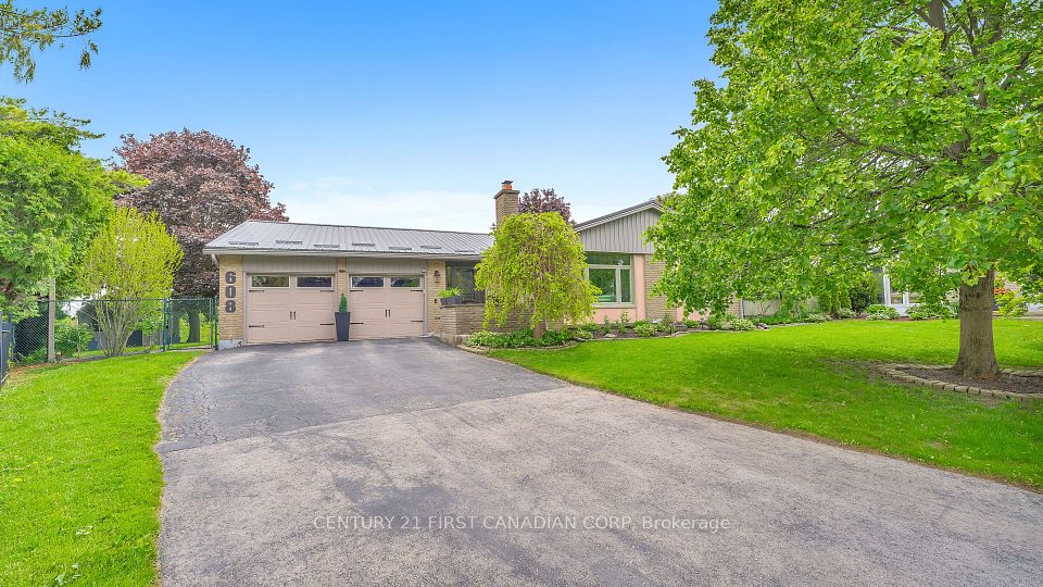 608 Fox Mill