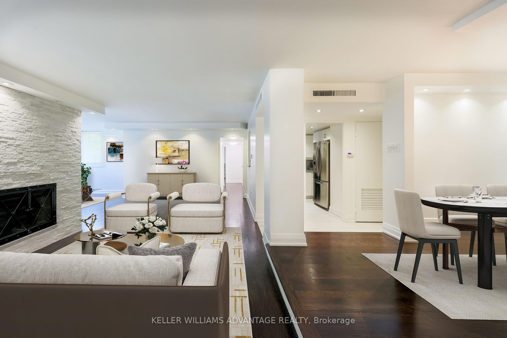 4 Bedrooms Condo at 70 Montclair,  Toronto For sale