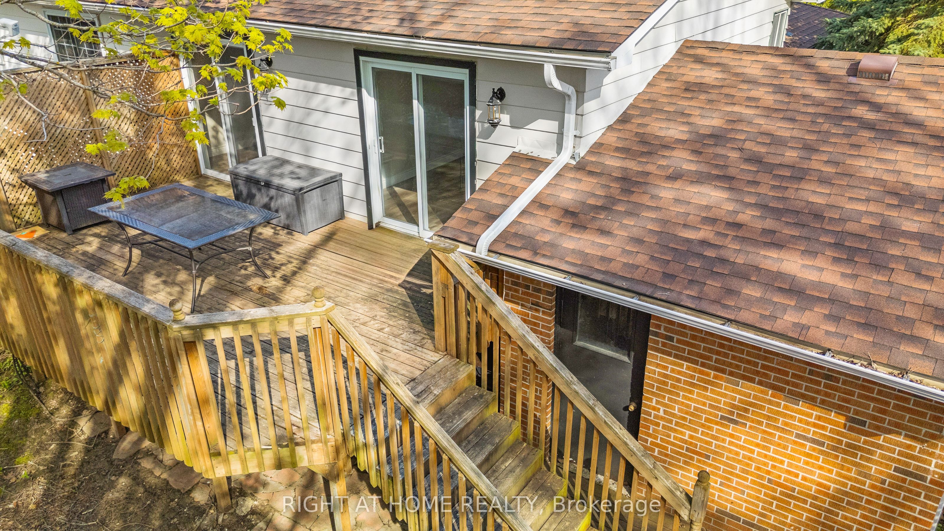 21 Ashdale Court