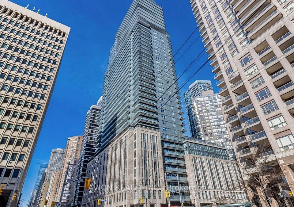 955 Bay Street