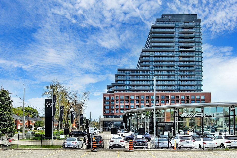 #520 - 33 Frederick Todd Way, Toronto, ON M4G 0C9