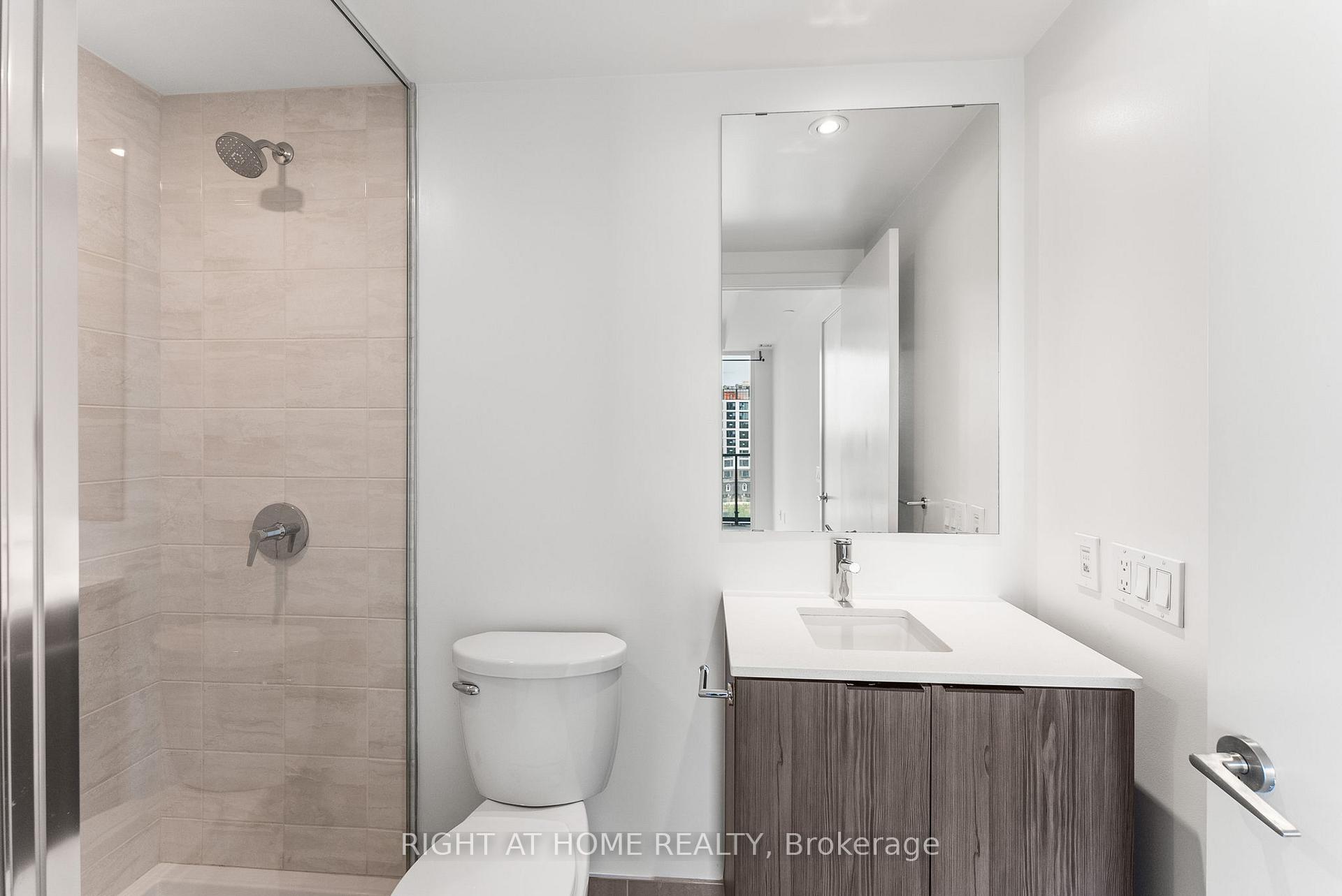 2 Bedrooms Condo at 50 Power, Toronto For sale