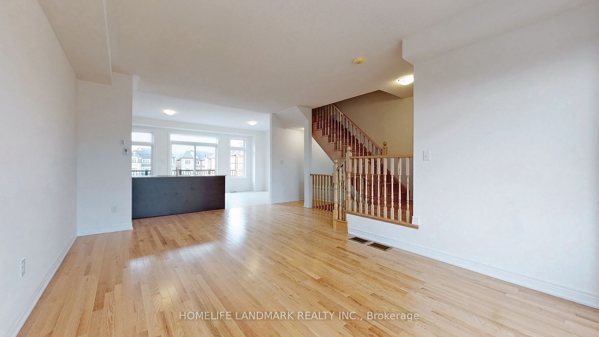 280 King Road, Richmond Hill, ON L4E 1H3