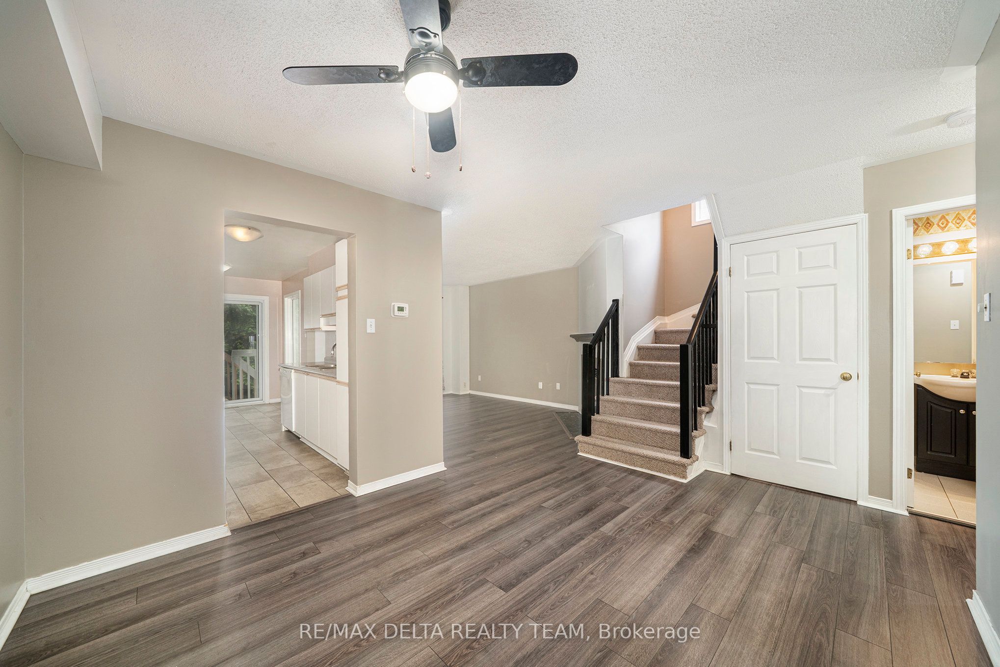 786 Hancock Crescent