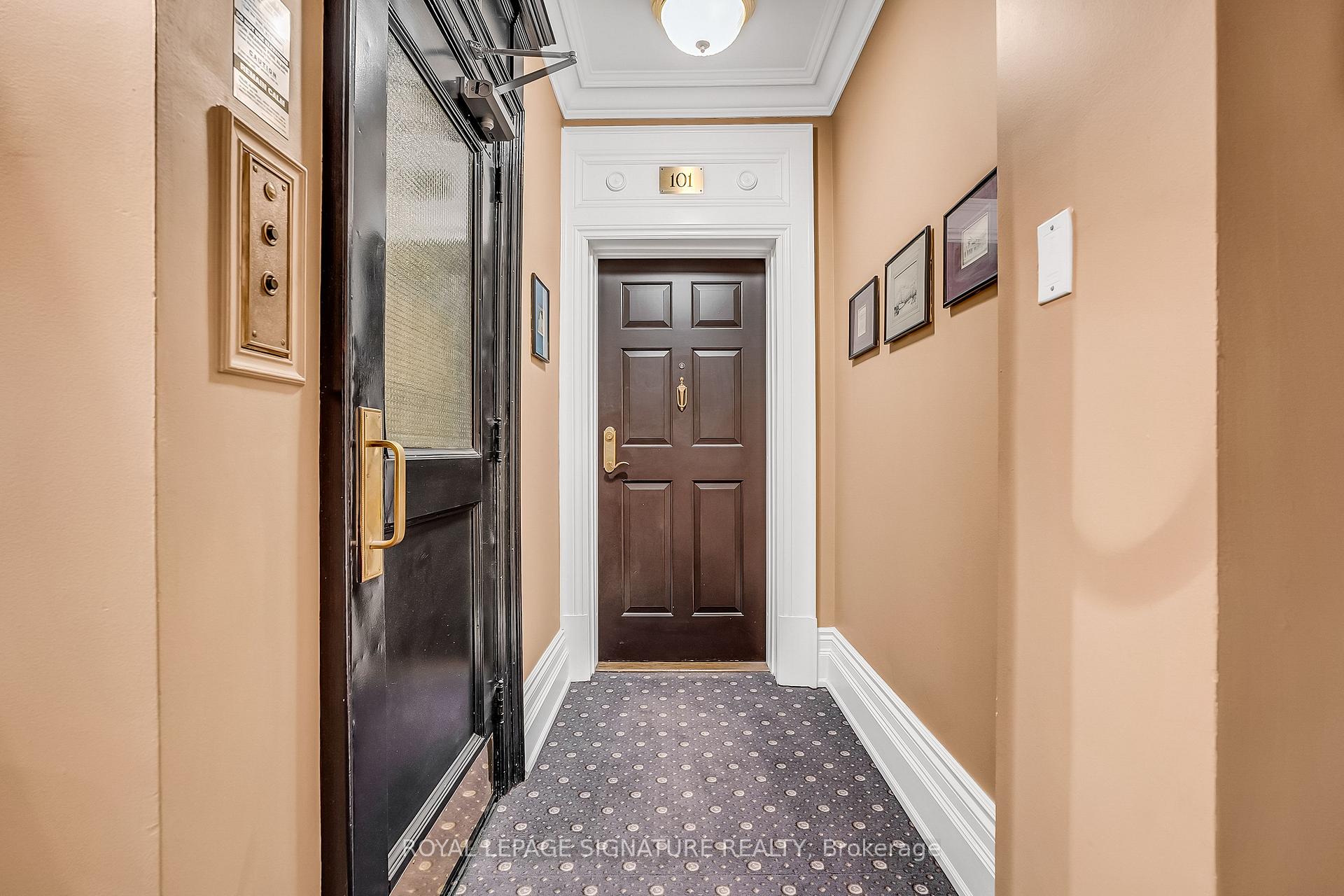 2 Bedrooms Co-op at 150 St Clair, Toronto For sale