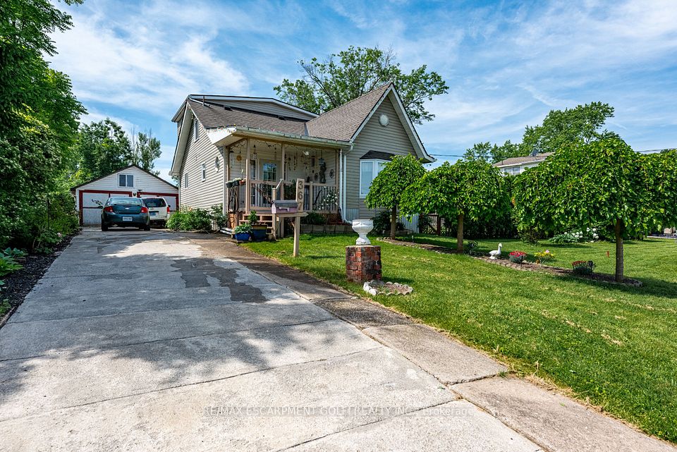 367 Bowen