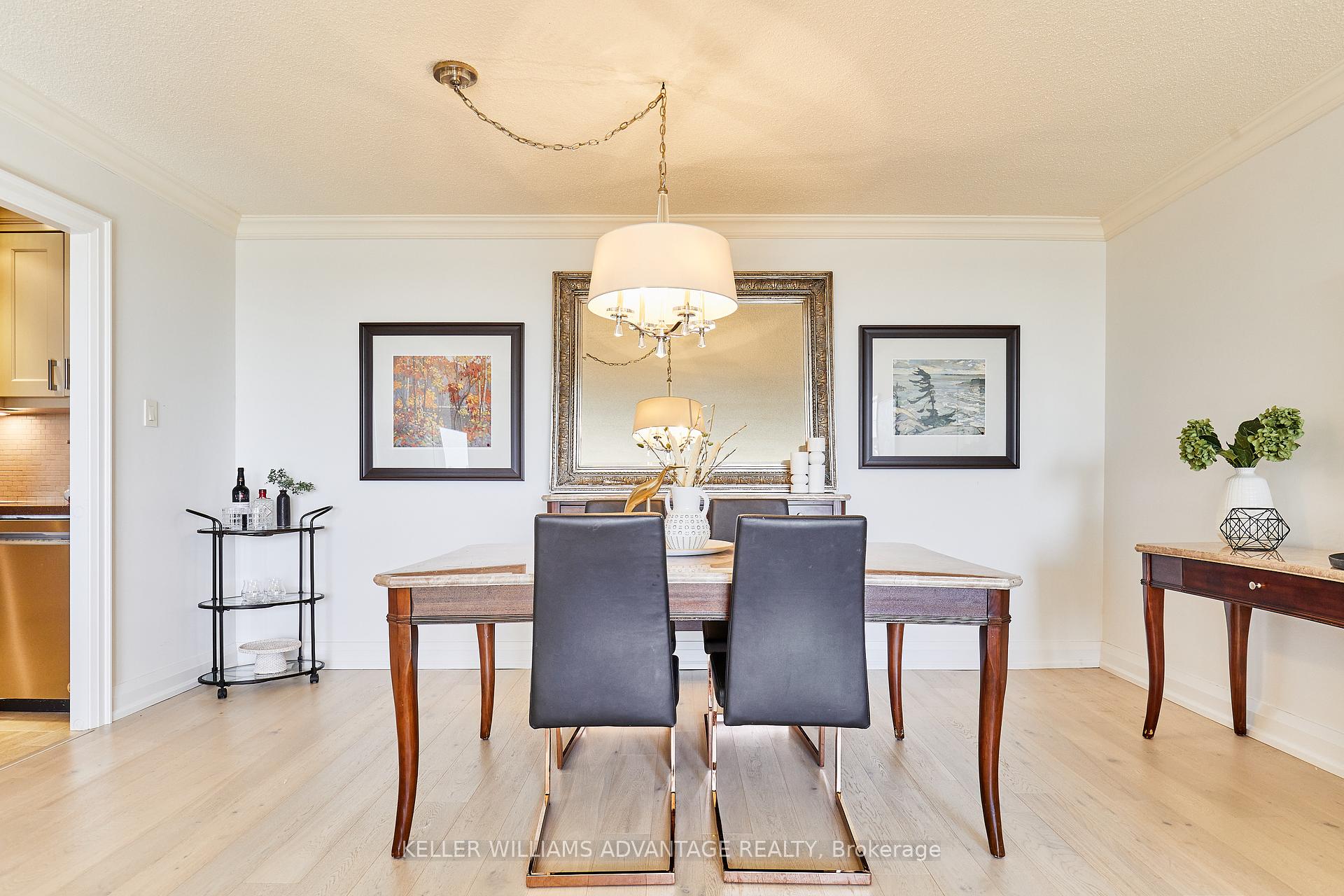 2 Bedrooms Condo at 2045 Lake Shore, Toronto For sale