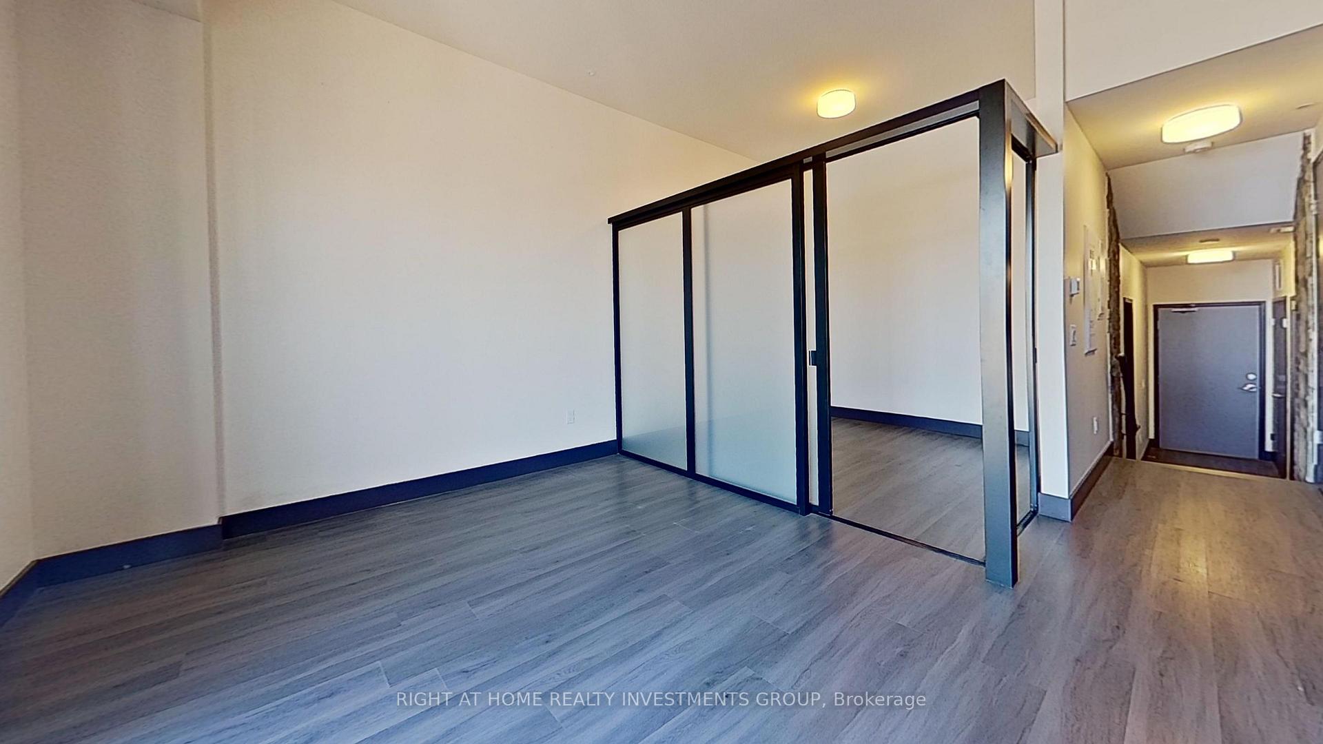 1 Bedroom Condo at 121 King, Hamilton For sale