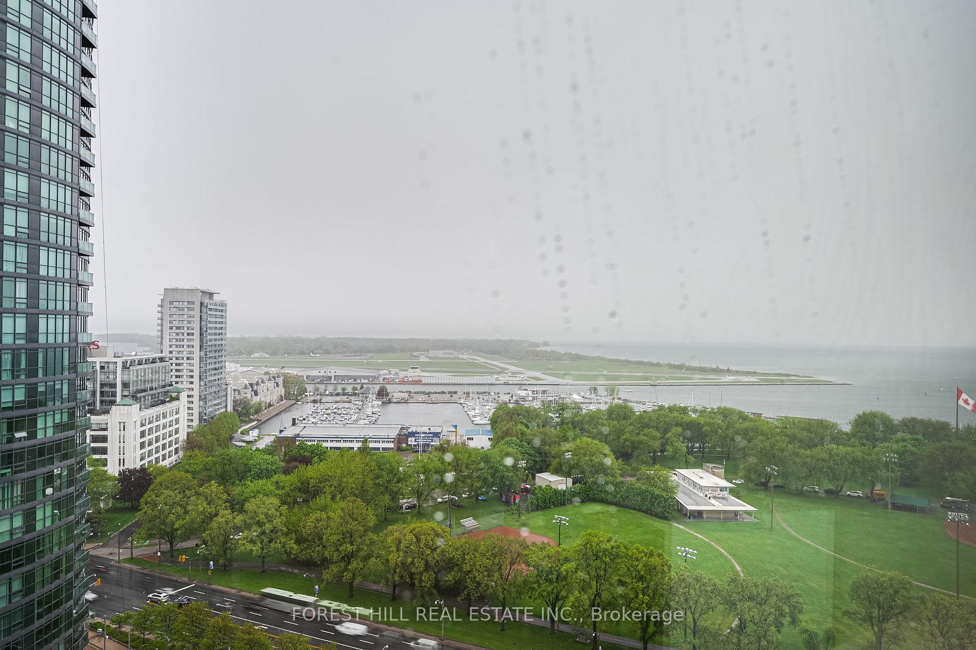 Condo at 219 Fort York, Toronto For sale