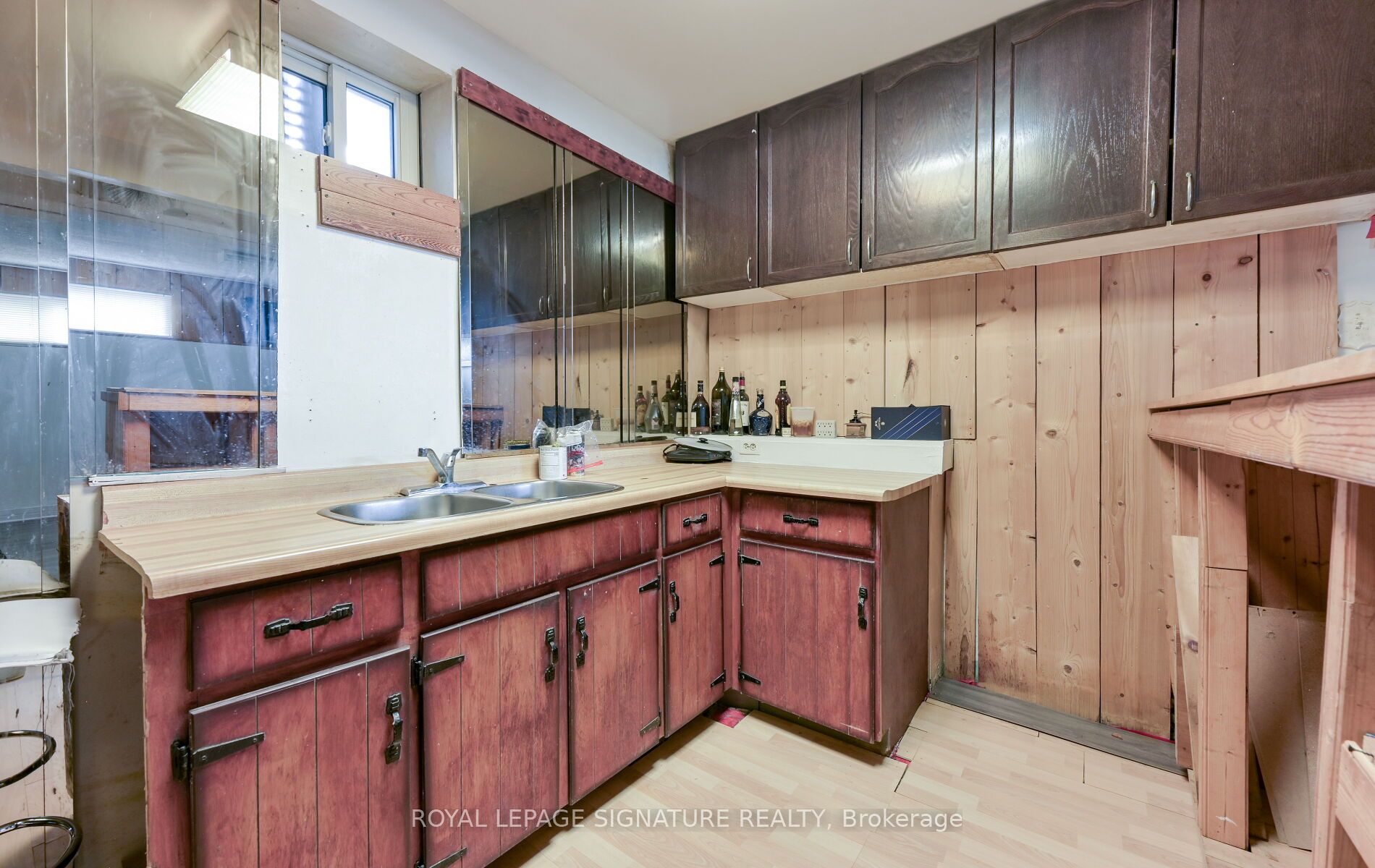 10 Heatherside Court