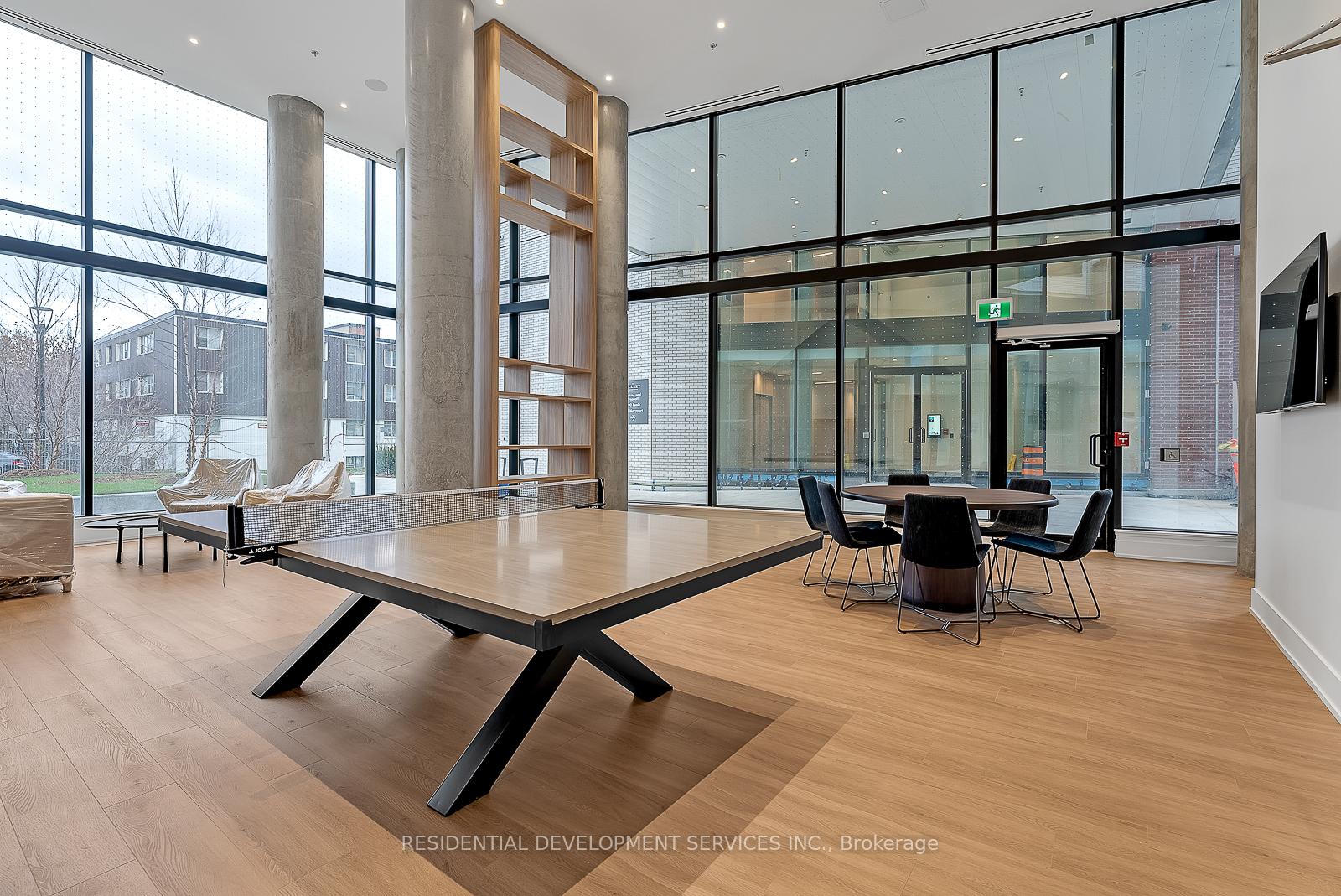 3 Bedrooms Condo at 3100 Keele,  Toronto For sale