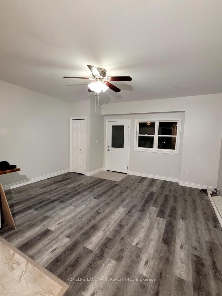 300 Main Street S, #Unit 5