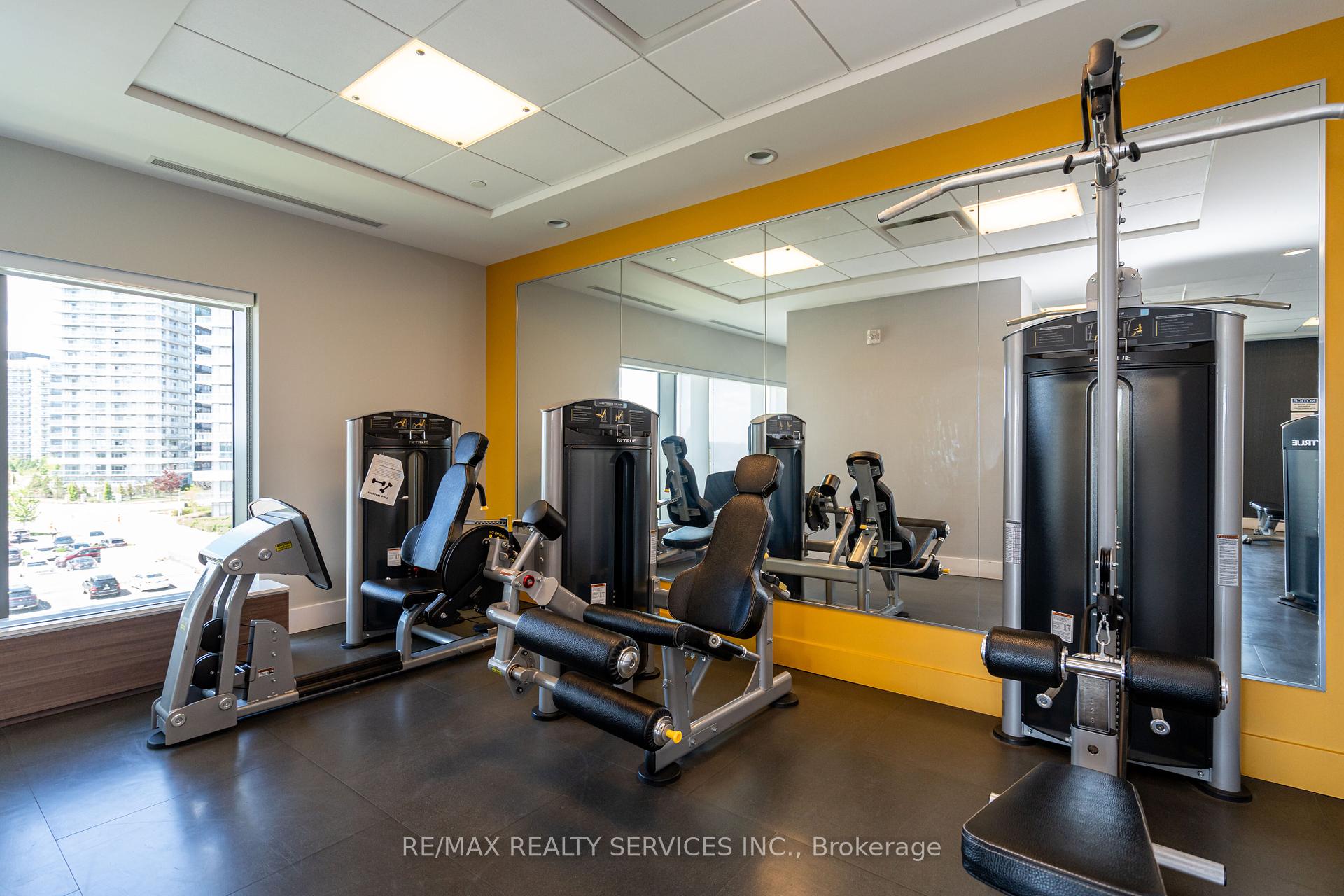 1 Bedroom Condo at 2560 Eglinton, Mississauga For sale