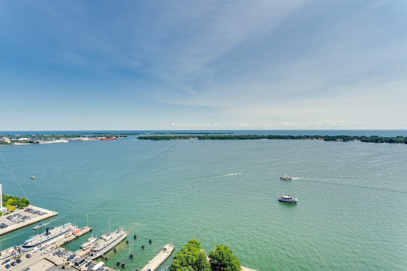 33 Harbour Square 2440