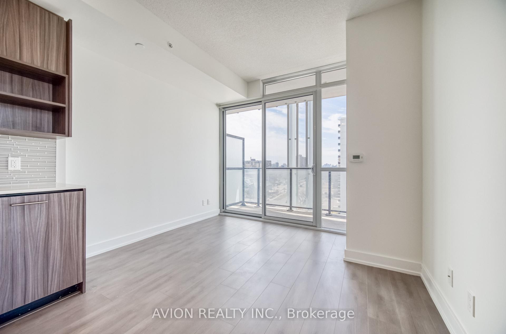 2 Bedrooms Condo at 128 Fairview Mall,  Toronto For sale