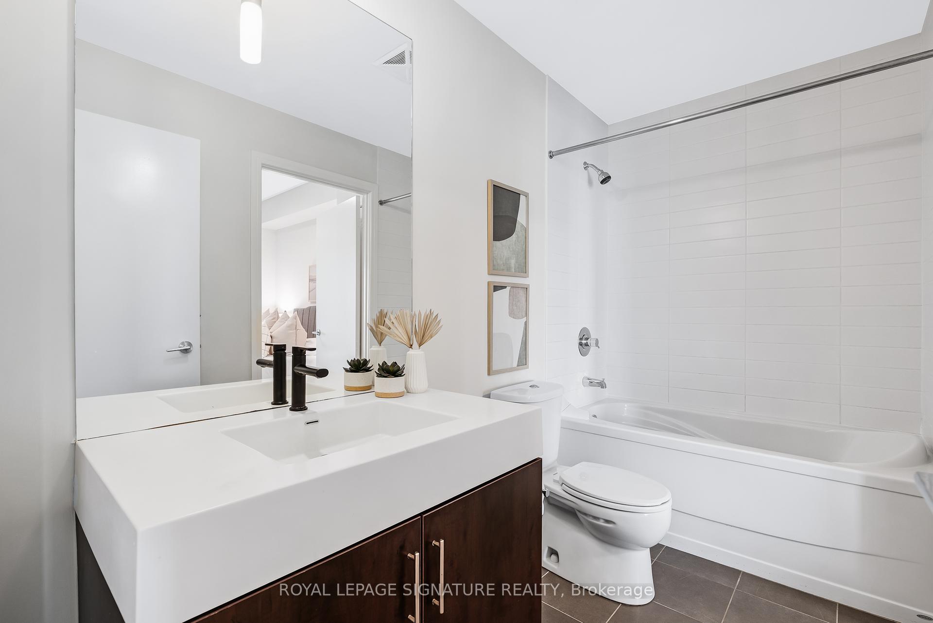 1 Bedroom Condo at 116 George, Toronto For sale
