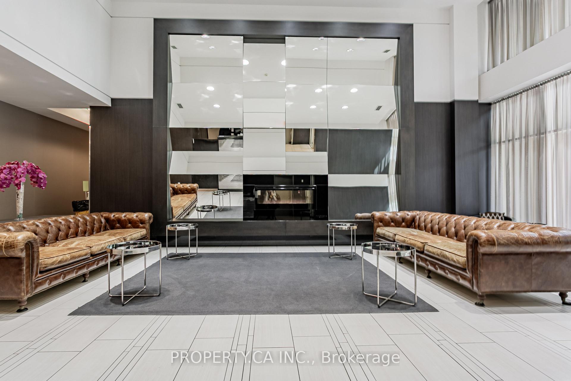 2 Bedrooms Condo at 35 Bastion, Toronto For sale