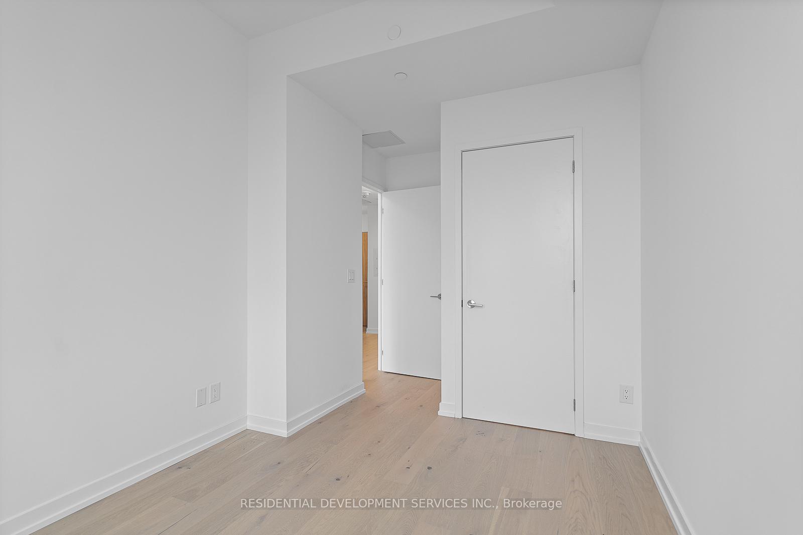 3 Bedrooms Condo at 3100 Keele,  Toronto For sale