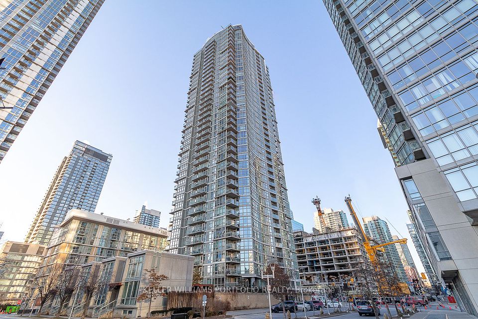 10 Navy Wharf