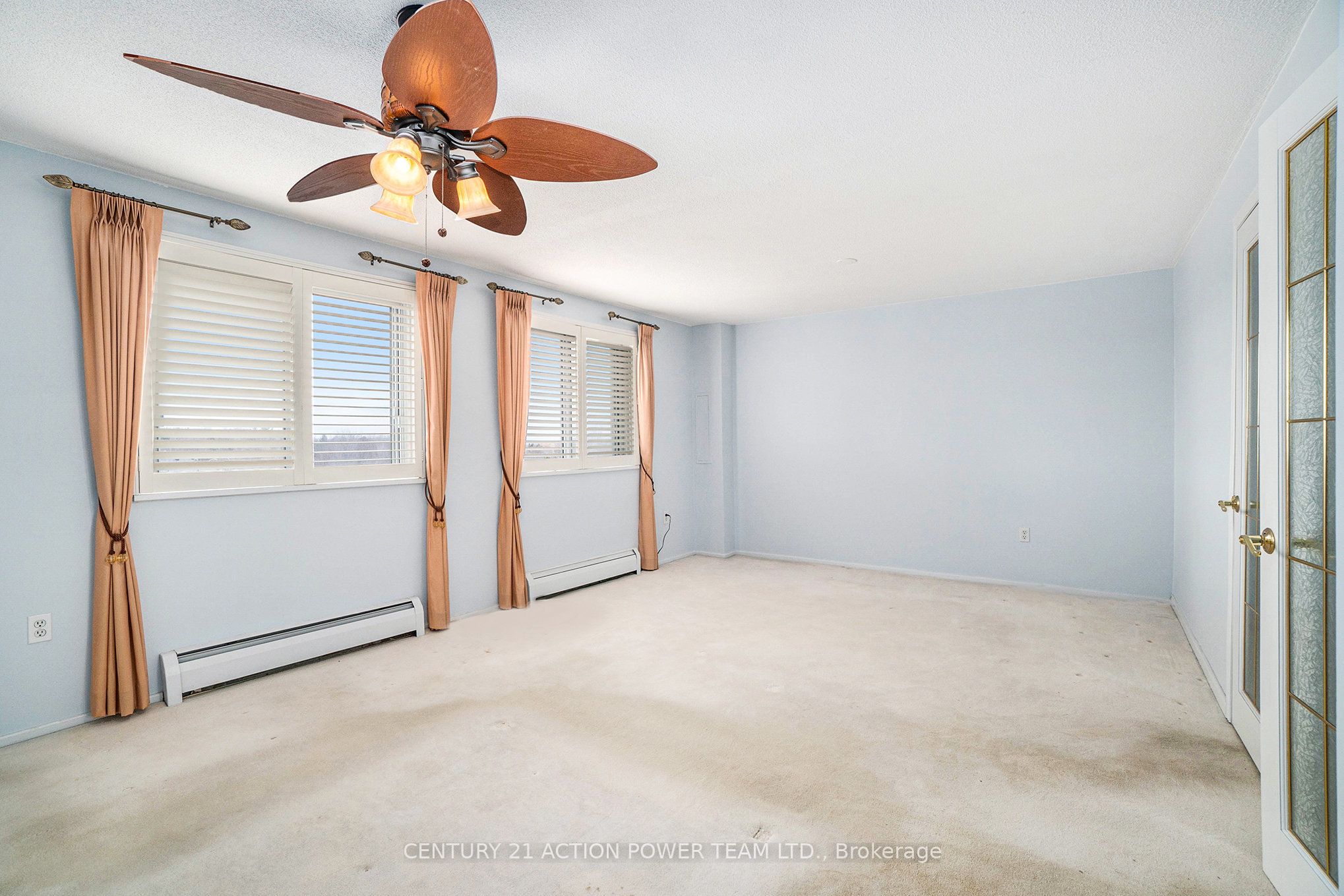 915 Elmsmere Road, #707