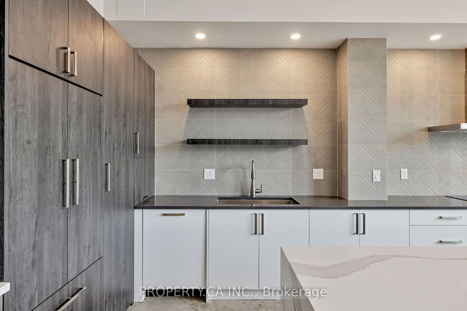155 Dalhousie Street, #1017