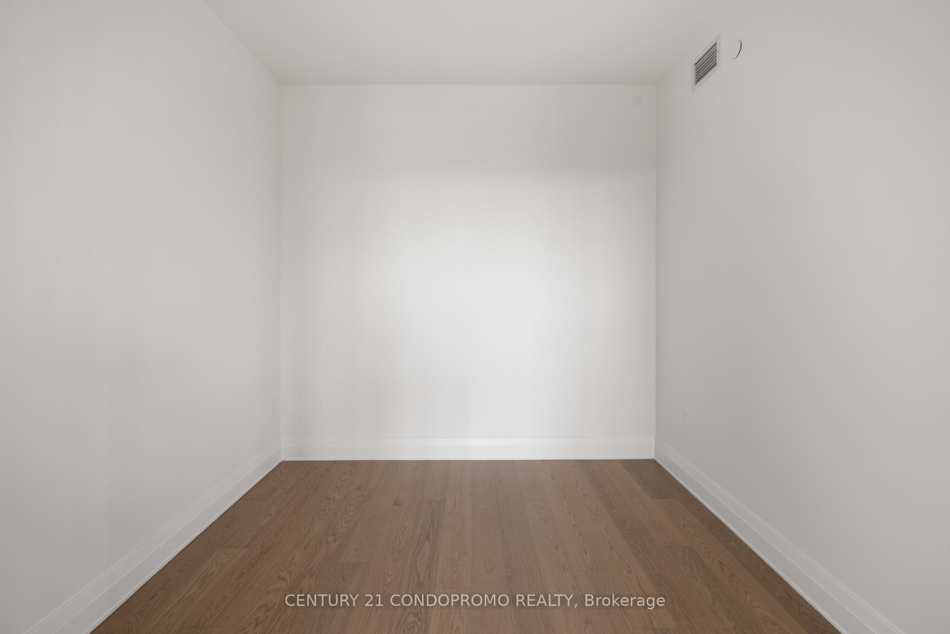 2 Bedrooms Condo at 2 Forest Hill, Toronto For sale